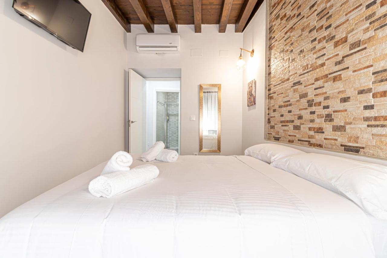 Allo Apartments Plateros Centro Jacuzzi Comunitario Jerez de la Frontera Esterno foto