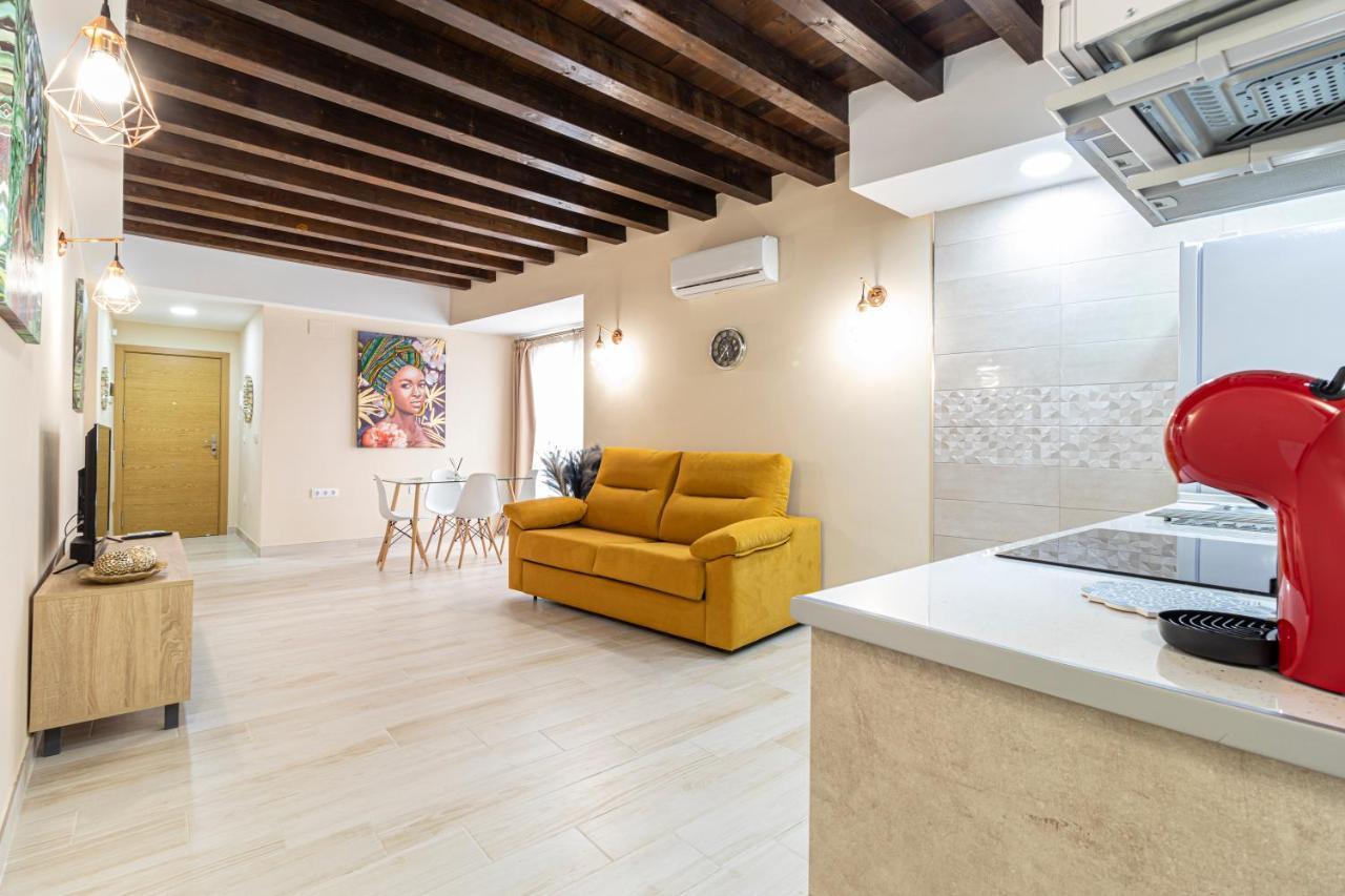 Allo Apartments Plateros Centro Jacuzzi Comunitario Jerez de la Frontera Esterno foto